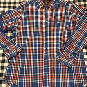 Vinyard Vines large men’s trucker shirt